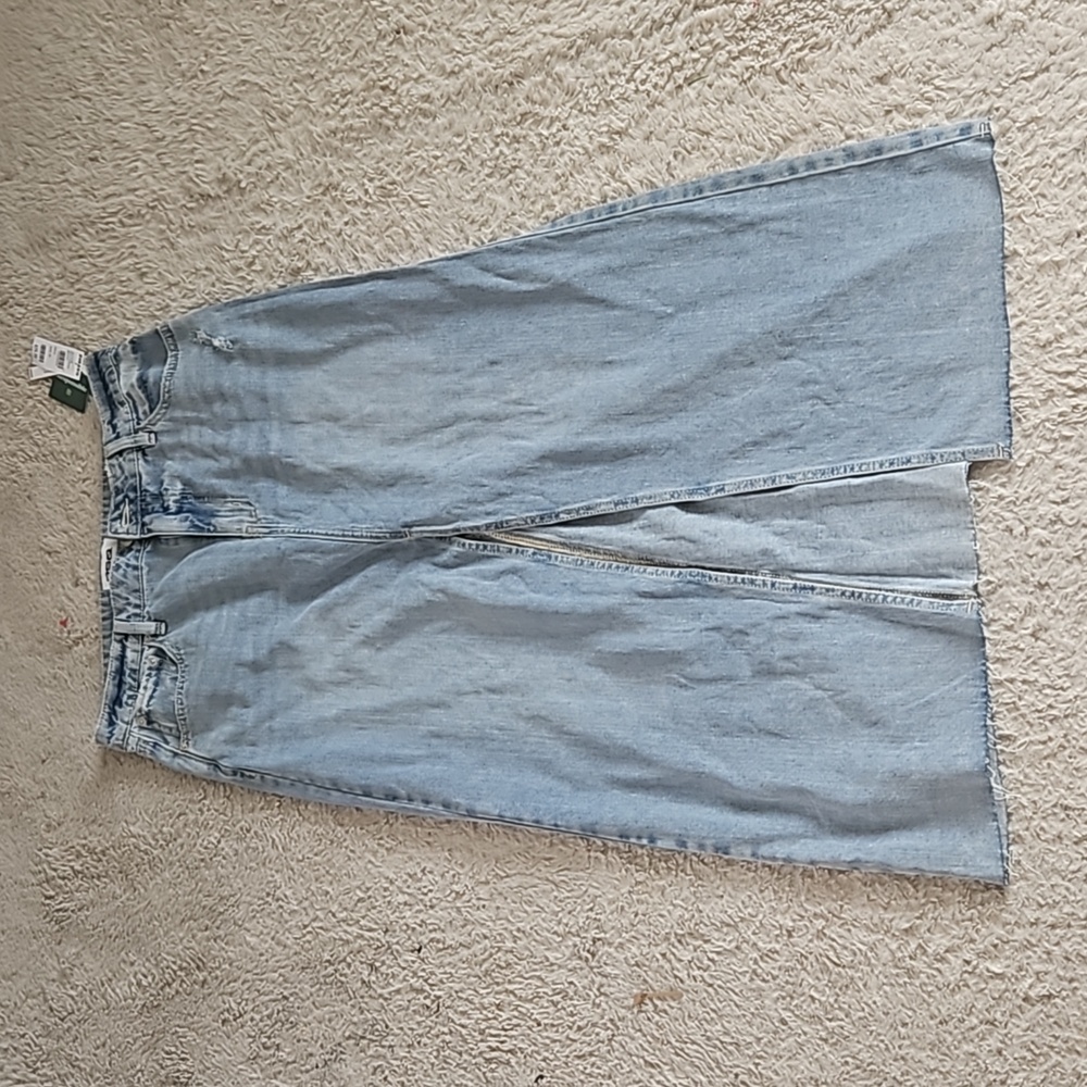 Jean skirt with front cut out